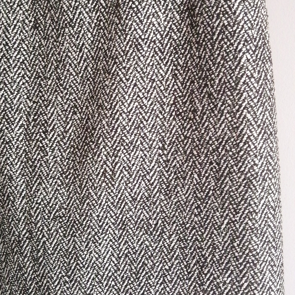 VALENTINO Vintage Tweed Pencil Skirt Size 4 - Picture 3 of 5